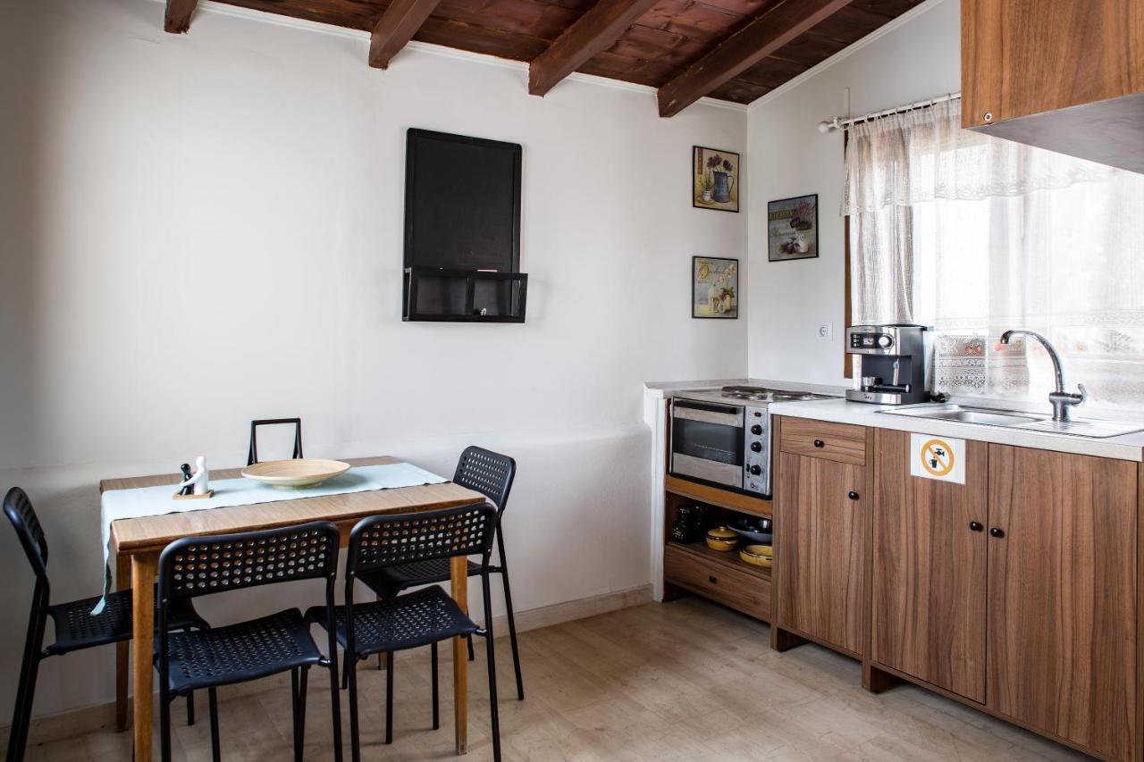 Alice House Apartment Porto Heli Exterior photo