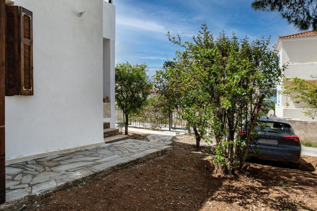Alice House Apartment Porto Heli Exterior photo